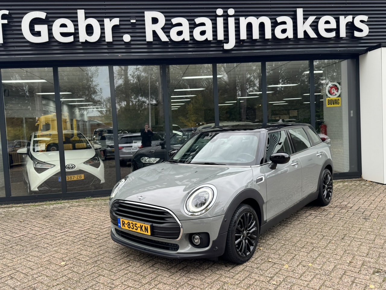 MINI Clubman - 1.5 Cooper Business Edition*Carplay*Navi* - AutoWereld.nl