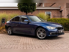 BMW 3-serie - 318i Executive 136 PK Aut. LED Clima Cruise 18'' M-Sport