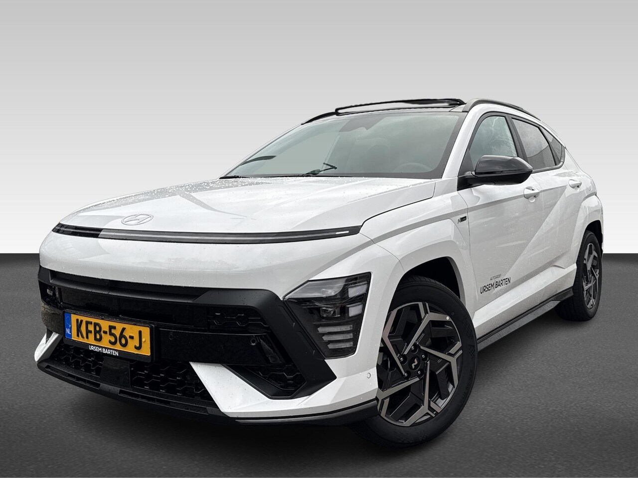 Hyundai Kona - 1.6 GDI HEV N Line Sky | 18-inch lichtmetalen velg 'N Line', two-tone metallic grijs | App - AutoWereld.nl