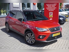 SEAT Arona - 1.0 TSI Xcellence Business Intense / Trekhaak / Virtual Dash / Camera / Carplay / Stoelver