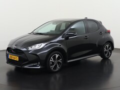 Toyota Yaris - 1.5 Hybrid 115PK Teamplayer | Stuur & Stoelverwarming | Digital Cockpit | Camera | Blind S
