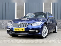 BMW 3-serie - 318i Luxury Edition Rijklaarprijs-Garantie Navigatie Leder Sport interieur Led Camera Airc