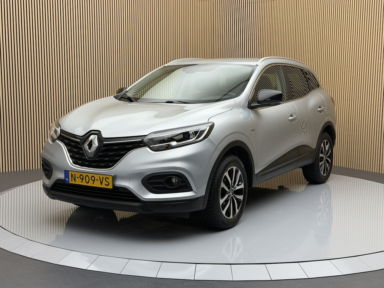 Renault Kadjar - 1.3 TCe Techno | Trekhaak | Carplay&Android | Navigatie | Keyless Entry | ClimaTronic - AutoWereld.nl