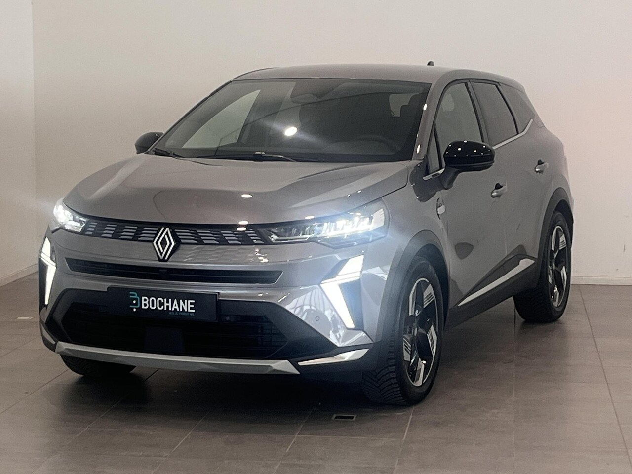 Renault Symbioz - 1.6 E-Tech Full Hybrid 145 Iconic | Stoel- en stuurverwarming | Apple Carplay/Android Auto - AutoWereld.nl