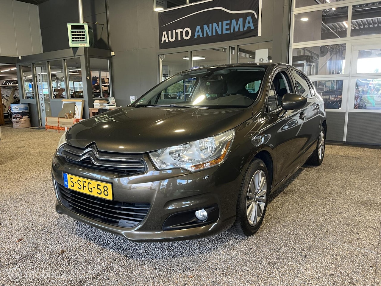 Citroën C4 - 1.6 VTi Ligne Business 1.6 VTi Ligne Business - AutoWereld.nl