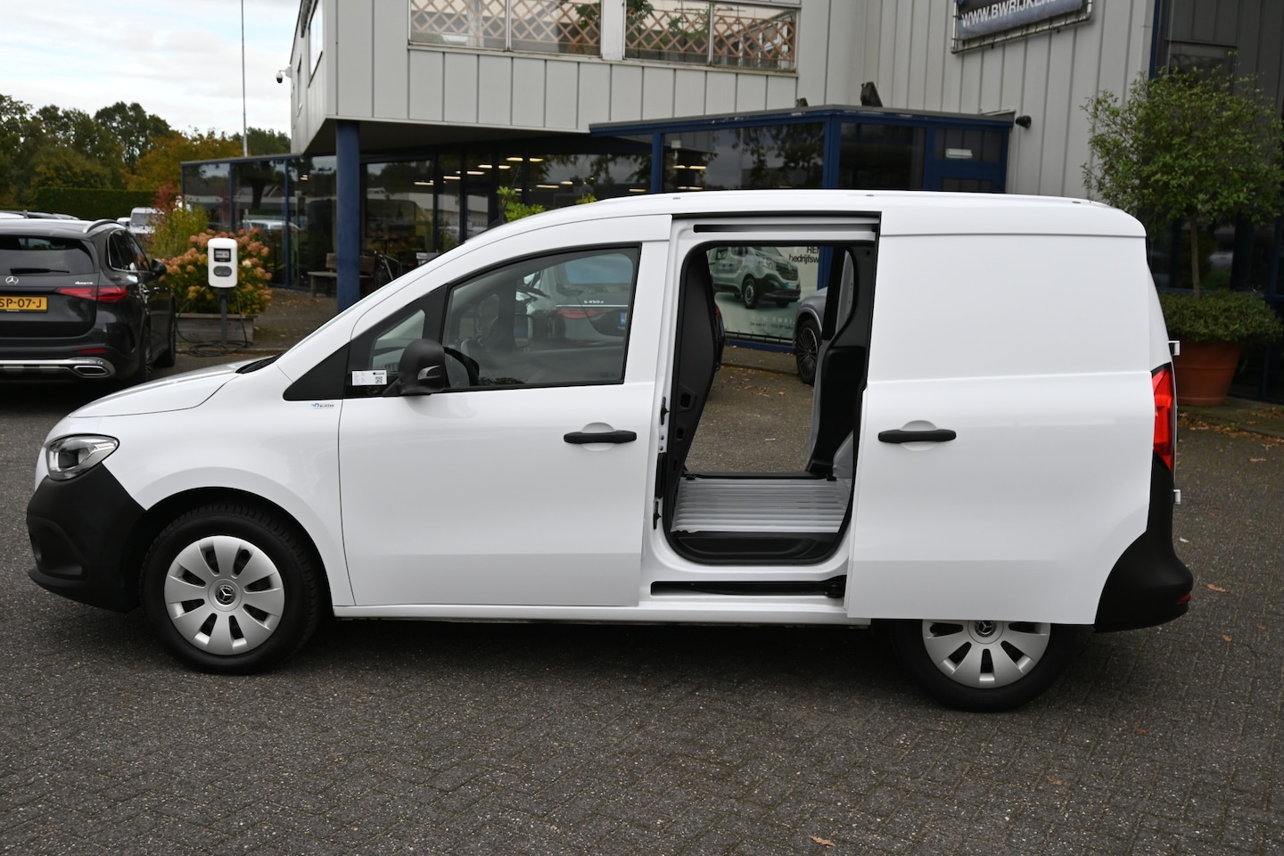 Mercedes-Benz Citan - 110 CDI L1 Pro 2 Schuifdeuren, Apple Carplay / Android Auto - AutoWereld.nl