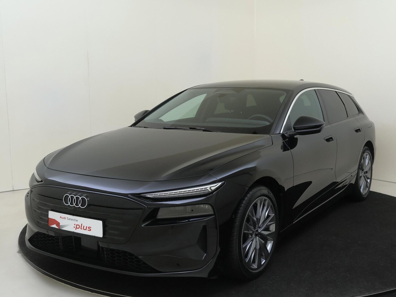 Audi A6 Avant e-tron - Advanced edition 83 kWh | SoH 98% | Trekhaak | Warmtepomp | 360 camera | Elektrische verst - AutoWereld.nl