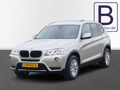 BMW X3 - xDrive20i High Executive / Pano /Trekh. / Navi / Stoelverw. / 17"/ Lage KM /