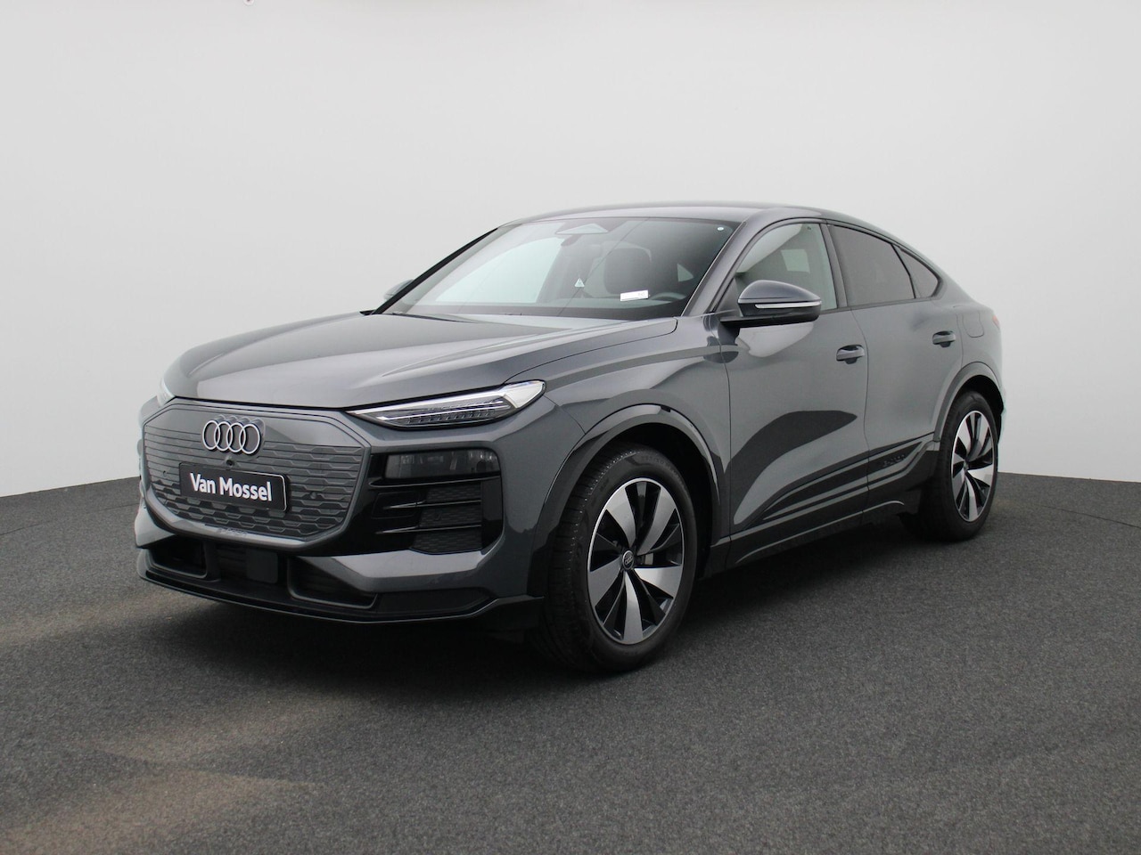 Audi Q6 e-tron - edition performance 100 kWh | Adaptive cruise control | 360 graden camera | Dodehoekdetect - AutoWereld.nl