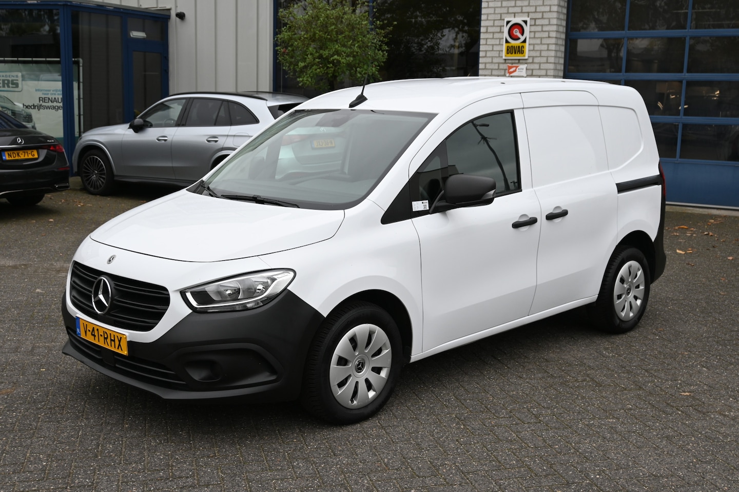 Mercedes-Benz Citan - 110 CDI L1 Pro Dubbele schuifdeuren, Apple Carplay / Android Auto, Camera - AutoWereld.nl