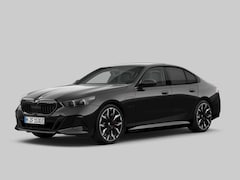 BMW 5-serie - 530e M-Sport | Bowers Wilkins | Stoelventilatie | Panoramadak
