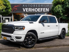 Dodge Ram 1500 - 5.7 V8 4x4 Crew Cab Big Horn - PARKEER CAMERA - STOEL / STUUR VERW - APPLE CARPLAY - NAP O