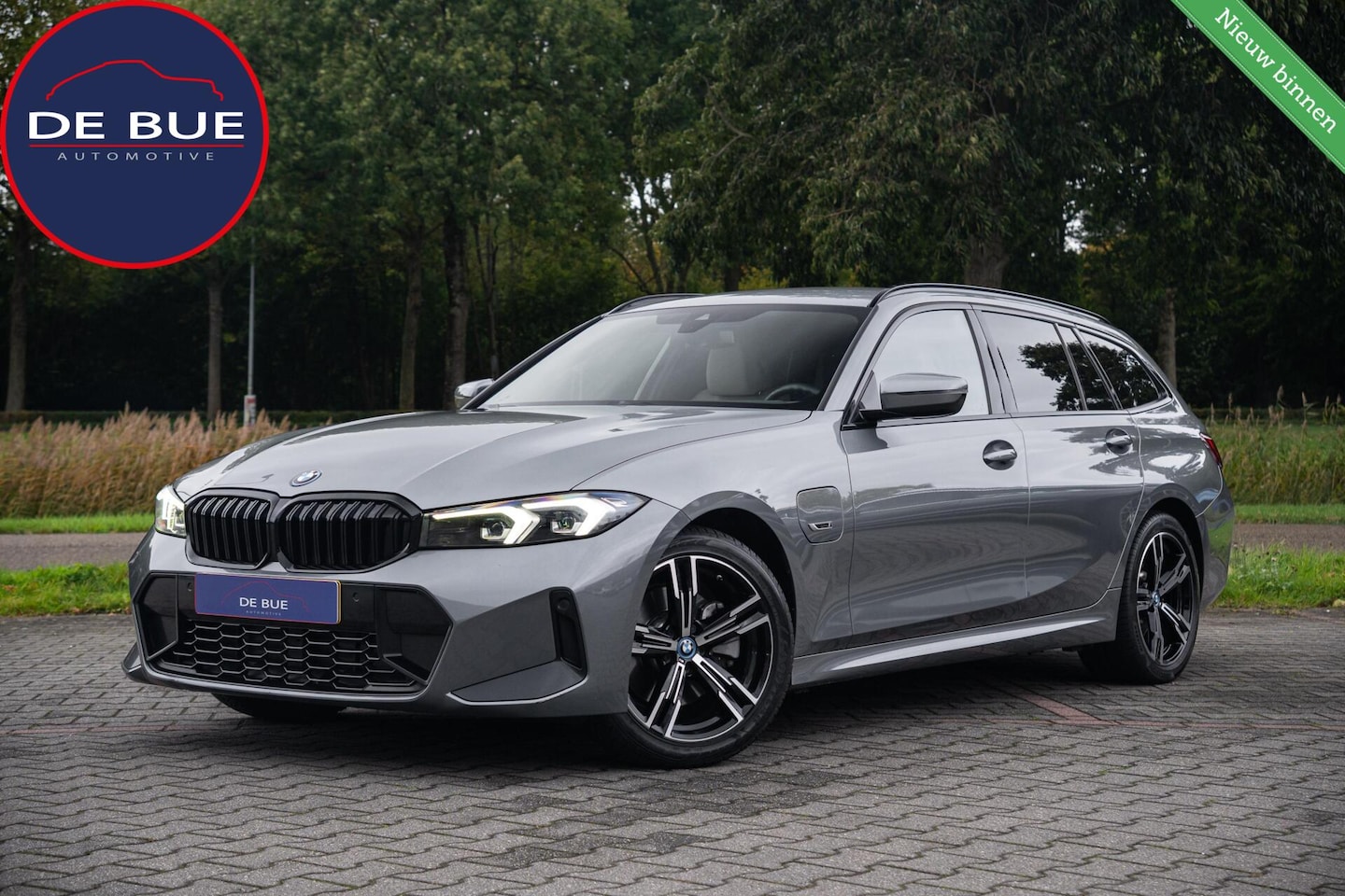 BMW 3-serie Touring - 330e Facelift M-Sport|WideScreen|Org NL NAP|CarPlay|Leder|Harman & Kardon|2e Eig|Nieuwstaa - AutoWereld.nl
