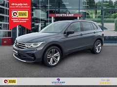 Volkswagen Tiguan - 2.0 TDI DSG 4M URBAN SPORT PANO-DAK/TREKHAAK/360CAM/E-KLEP/H+K/HUD/ACC
