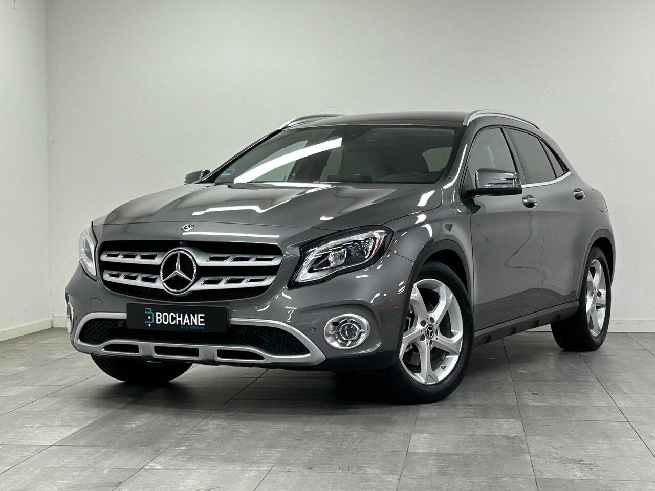 Mercedes-Benz GLA-Klasse - 250 4Matic Premium Plus | BEIGE INTERIEUR | NAVI | CAMERA | LED | SPORTSEATS - AutoWereld.nl
