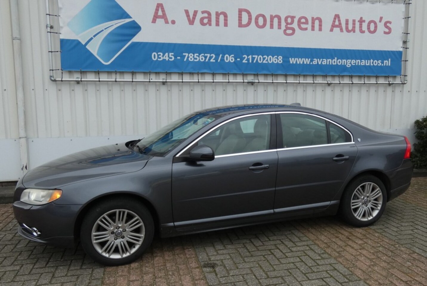 Volvo S80 - 2.4 D5 Summum 2.4 D5 SUMMUM,Leer,Clima,PDC,Trhhaak,APK 16-10-27 - AutoWereld.nl
