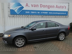 Volvo S80 - 2.4 D5 SUMMUM, Leer, Clima, PDC, Trhhaak, APK 16-10-27