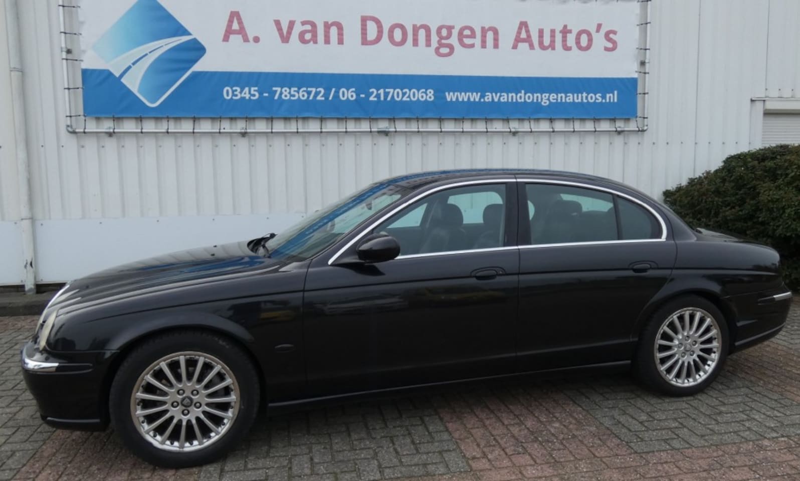 Jaguar S-type - 2.5 V6 EXECUTIVE Automaat,Leer,Clima,APK 13-10-27 - AutoWereld.nl