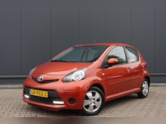 Toyota Aygo - 1.0 VVT-i Dynamic Orange AUTOMAAT/AIRCO