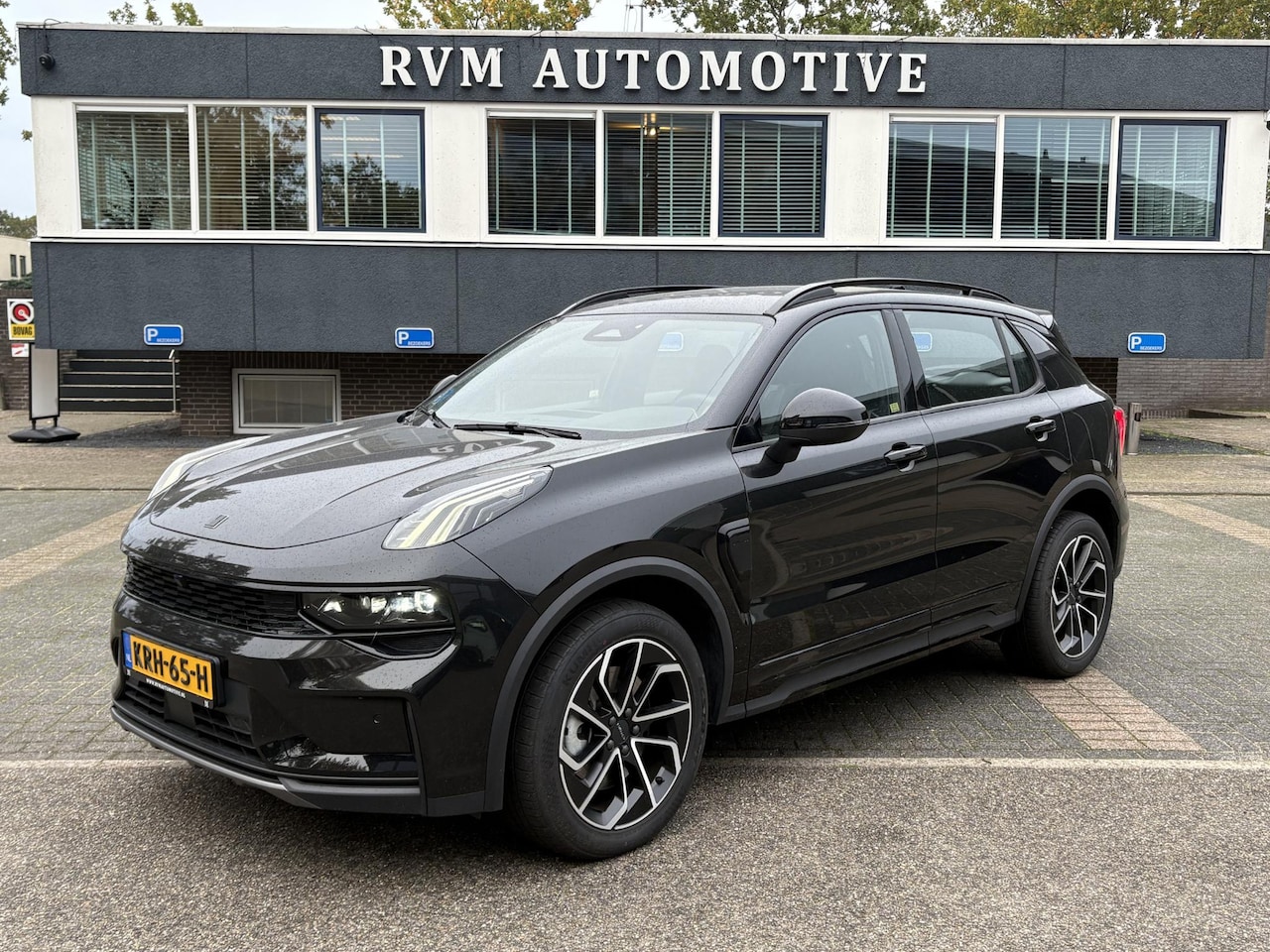 Lynk & Co 01 - 1.5 Core FABRIEKSGARANTIE T/M 2030!!! | ACHTERUITRIJ CAMERA | APPLE CARPLAY / ANDROID AUTO - AutoWereld.nl