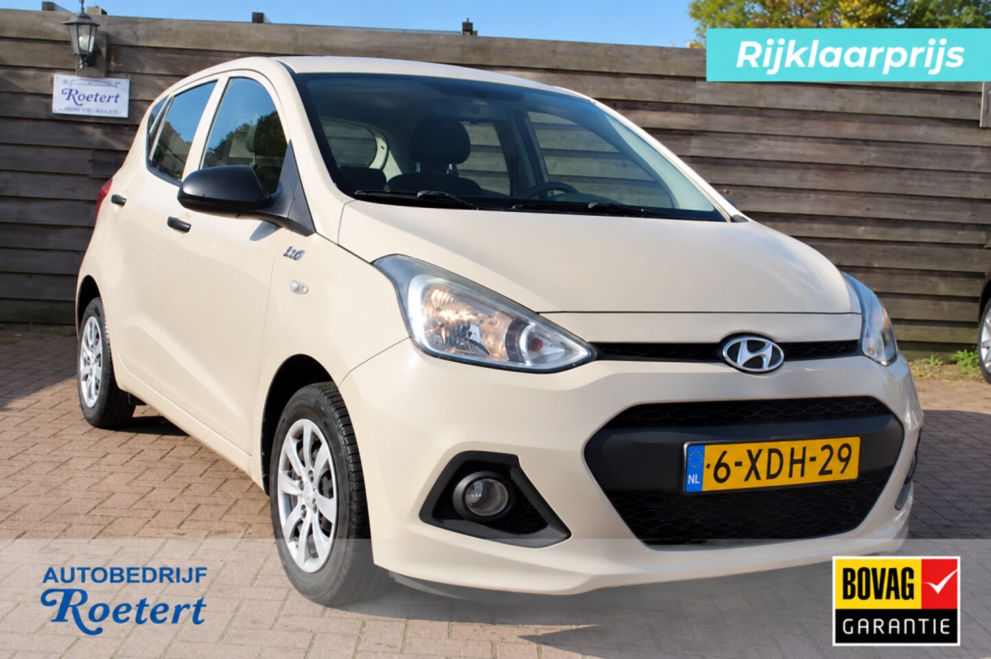 Hyundai i10 - 1.0I I-Motion 67pk ECC/Aux+USB/Centr. vergr+afst.bed 5-deurs - AutoWereld.nl