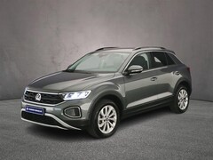Volkswagen T-Roc - Life Edition 1.5 TSI 150pk DSG Automaat Adaptive cruise control, Achteruitrijcamera, LED k