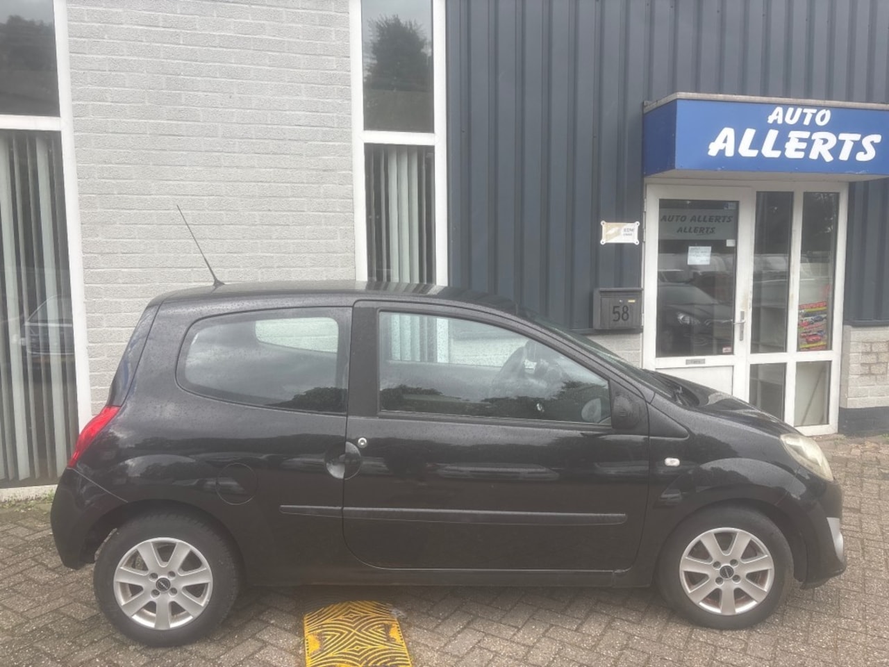 Renault Twingo - 1.2-16V EXPRESSION 100% ONDERHOUDEN - AutoWereld.nl