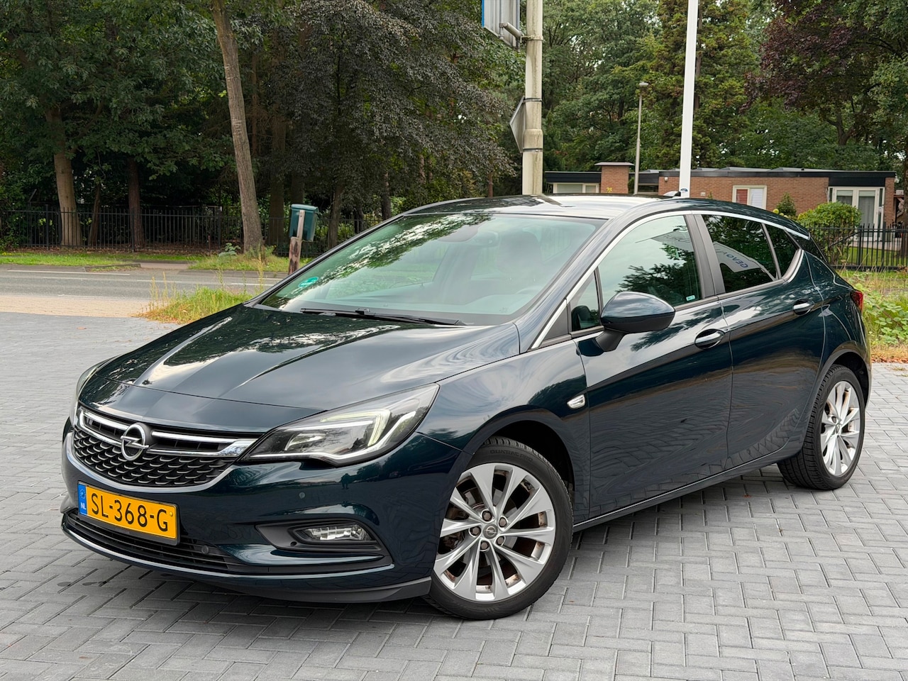 Opel Astra - 1.0 Online Edition/Clima/Cruise/Navi/LMV/NAP - AutoWereld.nl