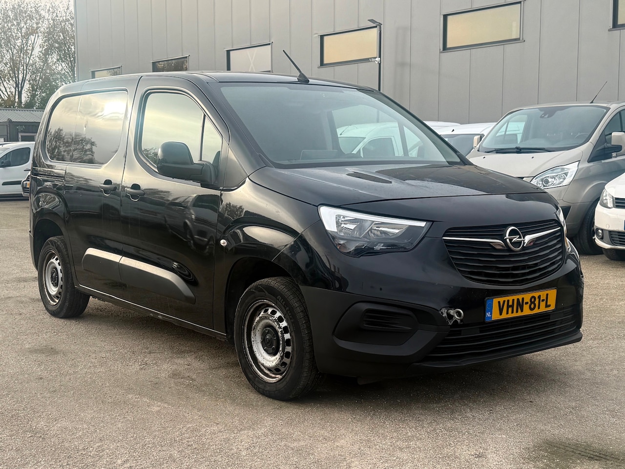 Opel Combo - 1.5D L1H1 Edition Airco, Navi etc! - AutoWereld.nl