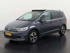 Volkswagen Touran - 1.5 TSI Highline DSG 7-persoons | All-in 693, - Private Lease | Direct uit voorraad