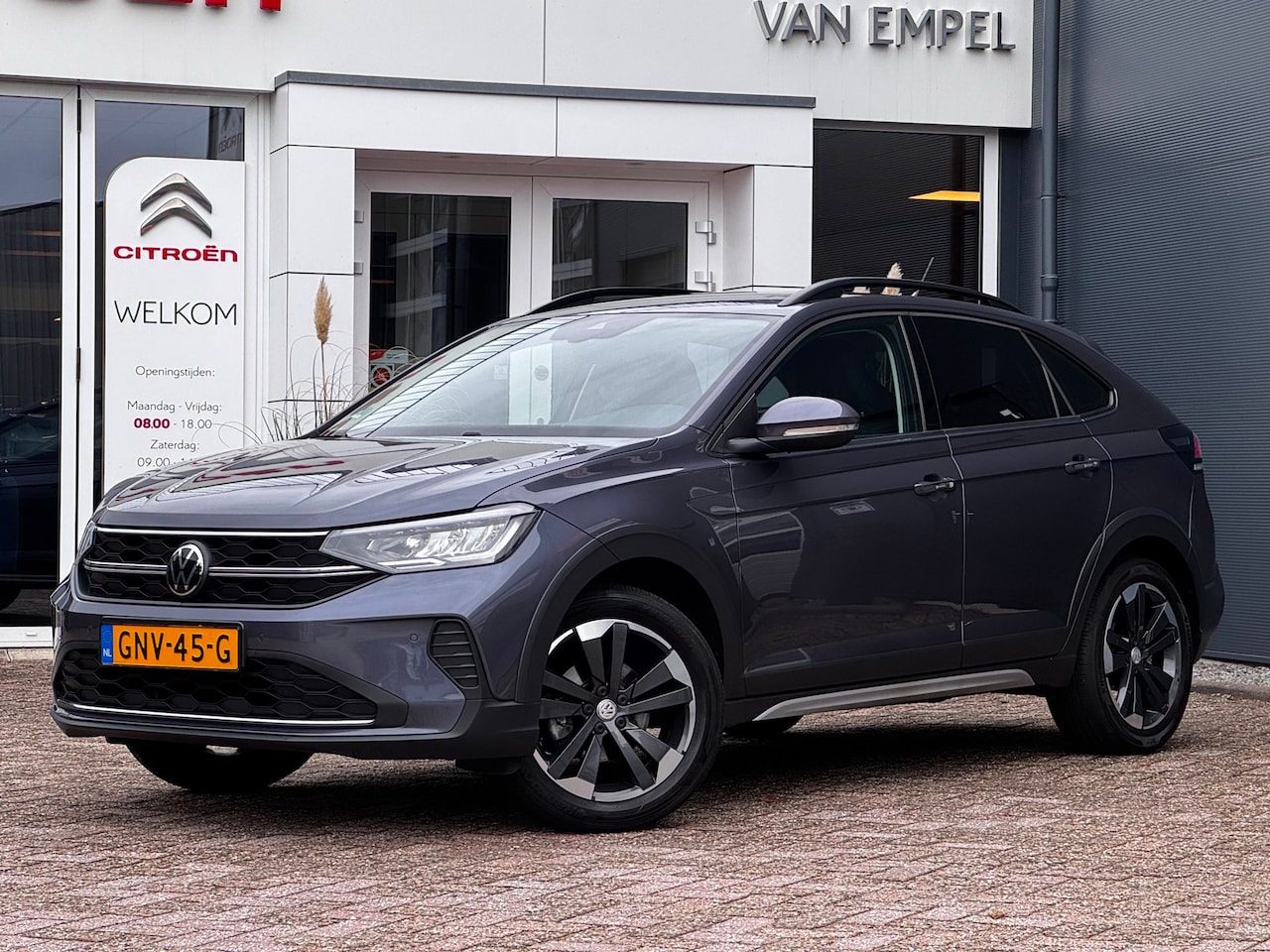 Volkswagen Taigo - 1.0 TSI Life Business | Automaat | Stoelverwarming | Navigatie by App | PDC voor + achter - AutoWereld.nl