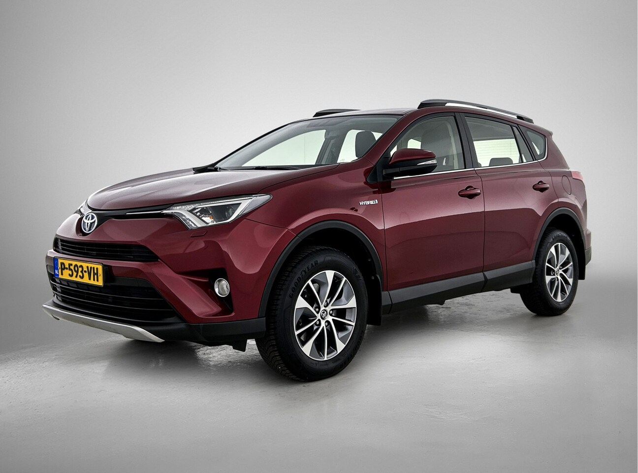 Toyota RAV4 - 2.5 Hybrid AWD Energy | 1.650 KG Trekgewicht | Stoelverwarming | Cruise Control | Camera | - AutoWereld.nl