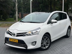 Toyota Verso - 1.6 VVT-i Business/Pano/Clima/Cruise/Camera/LMV