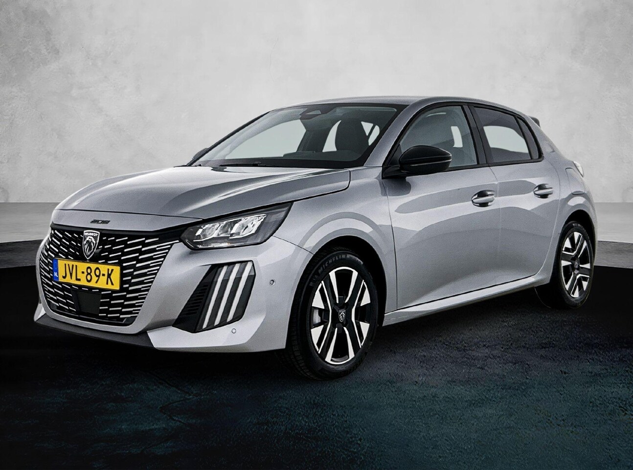 Peugeot 208 - 1.2 Hybrid 110pk Allure Automaat | Tot 8 Jaar Garantie | Navigatie | Camera Voor + Achter - AutoWereld.nl