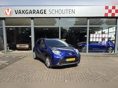 Toyota Aygo X - 1.0 VVT-i MT first|Apple|17 inch|Camera