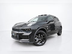 Lynk & Co 01 - 1.5 BLACK EDITION PANO CAM ACC SFEER MEMORY