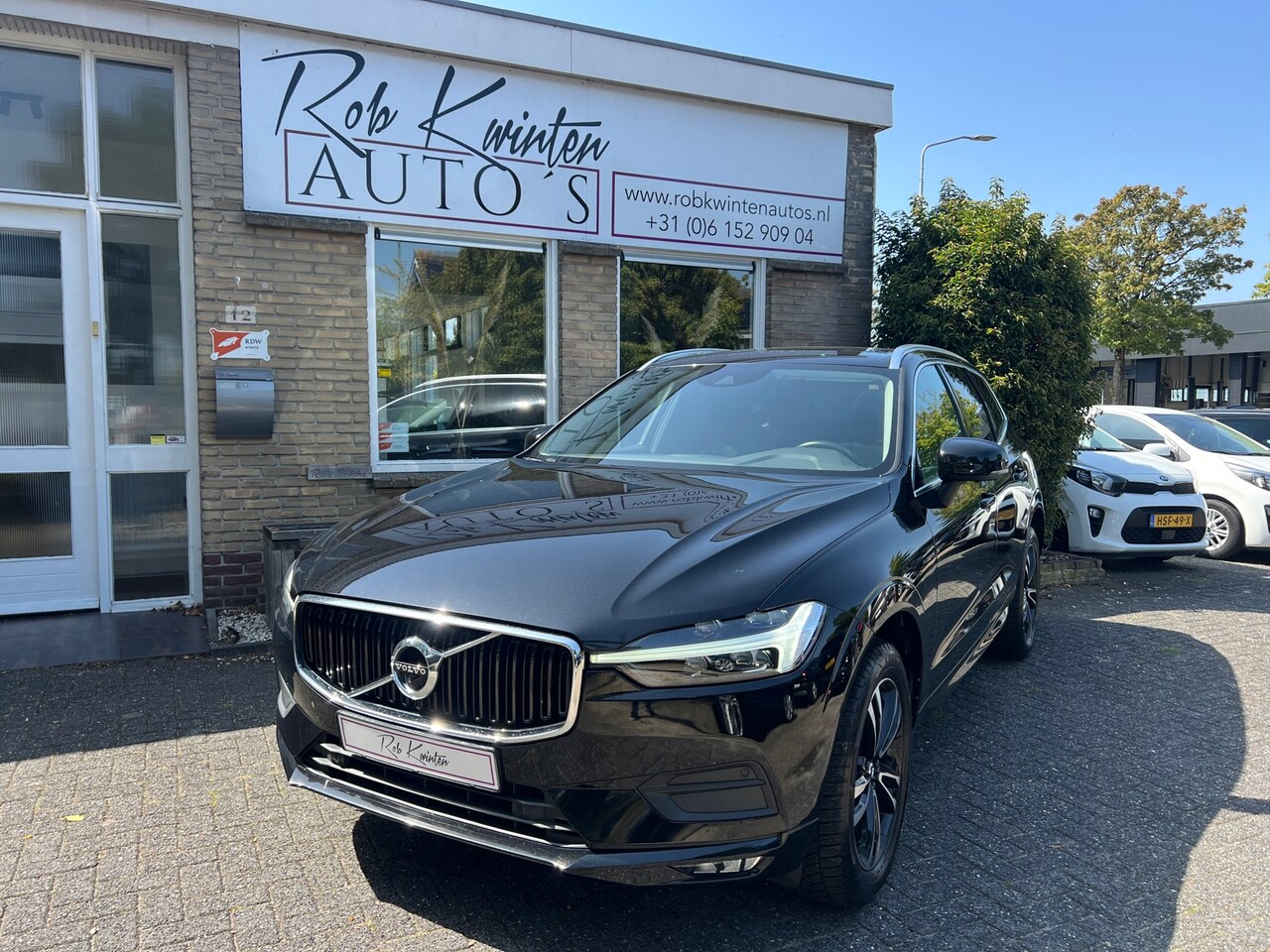 Volvo XC60 - 2.0 B4 Momentum Advantage MHEV Automaat - AutoWereld.nl