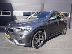 BMW X1 - XDrive20i Aut/Camera/Trekhaak afneembaar/Park.sensoren/Cruise/Navi/Climate Control
