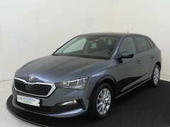 Skoda Scala - 1.0 TSI Ambition | Climate control | CarPlay | Cruise control | Lane- en frontassist | Par