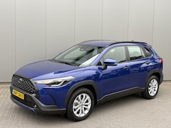 Toyota Corolla Cross - Hybrid 140PK Automaat Carplay-android/Parkeerhulp/Camera/Dodehoek/Keyfree
