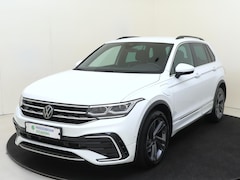 Volkswagen Tiguan - 1.4 TSI eHybrid R-Line Business | SoH 100% | Achteruitrijcamera | Keyless | LED Matrix ver