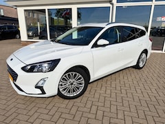 Ford Focus Wagon - 1.0 EcoBoost Hybrid Titanium X Business/ Carplay/ B&O/ Camera/ Led/ Stoel VW/ NAP