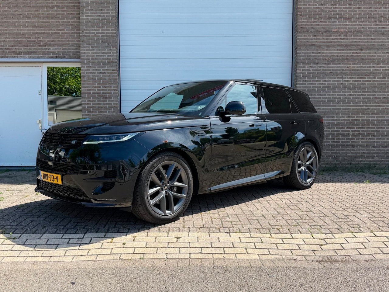 Land Rover Range Rover Sport - 3.0 P460e Dynamic SE PHEV | Pano | Black pack | Meridian | 1e eigenaar | Garantie - AutoWereld.nl