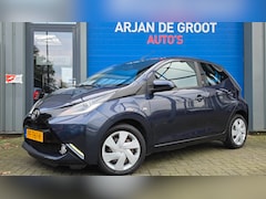 Toyota Aygo - 1.0 VVT-i x-play 5Drs Airco Camera Bleutooth NAP