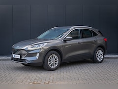 Ford Kuga - 2.5 PHEV Titanium | Wegklap Trekhaak | Winter Pack | Camera