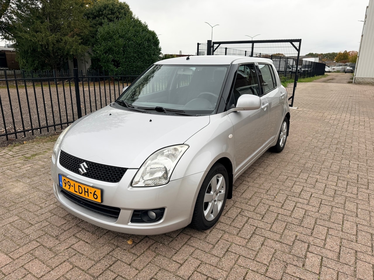 Suzuki Swift - 1.3 Bandit 1.3 Bandit - AutoWereld.nl
