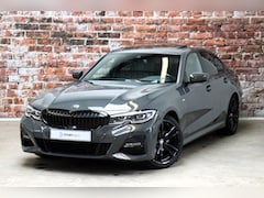 BMW 3-serie - Sedan 320i High Executive M Sport Pakket Automaat / Live Cockpit Professional / Schuif-/ka