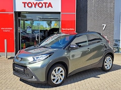 Toyota Aygo X - Envy Automaat STOELVERWARMING PDC VOOR EN ACHTER AD-CRUISE TEL. DRAADLOOS LADEN