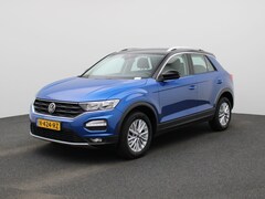 Volkswagen T-Roc - 1.5 TSI Style Business | 150 PK | Apple Carplay / Android Auto | Elektrische Kofferklep |
