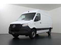 Mercedes-Benz eSprinter - 314 | L2 H2 | PRO | 56 kWh | 3-ZITS | TREKHAAK | CRUISE CONTROL | APPLE CARPLAY / ANDROID